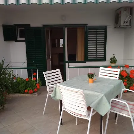 Dese 2+1 Apartment